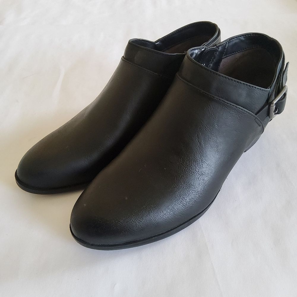New Life Strides Alexi Black Faux Leather Ankle Boots Booties Size 11 - Picture 4 of 14